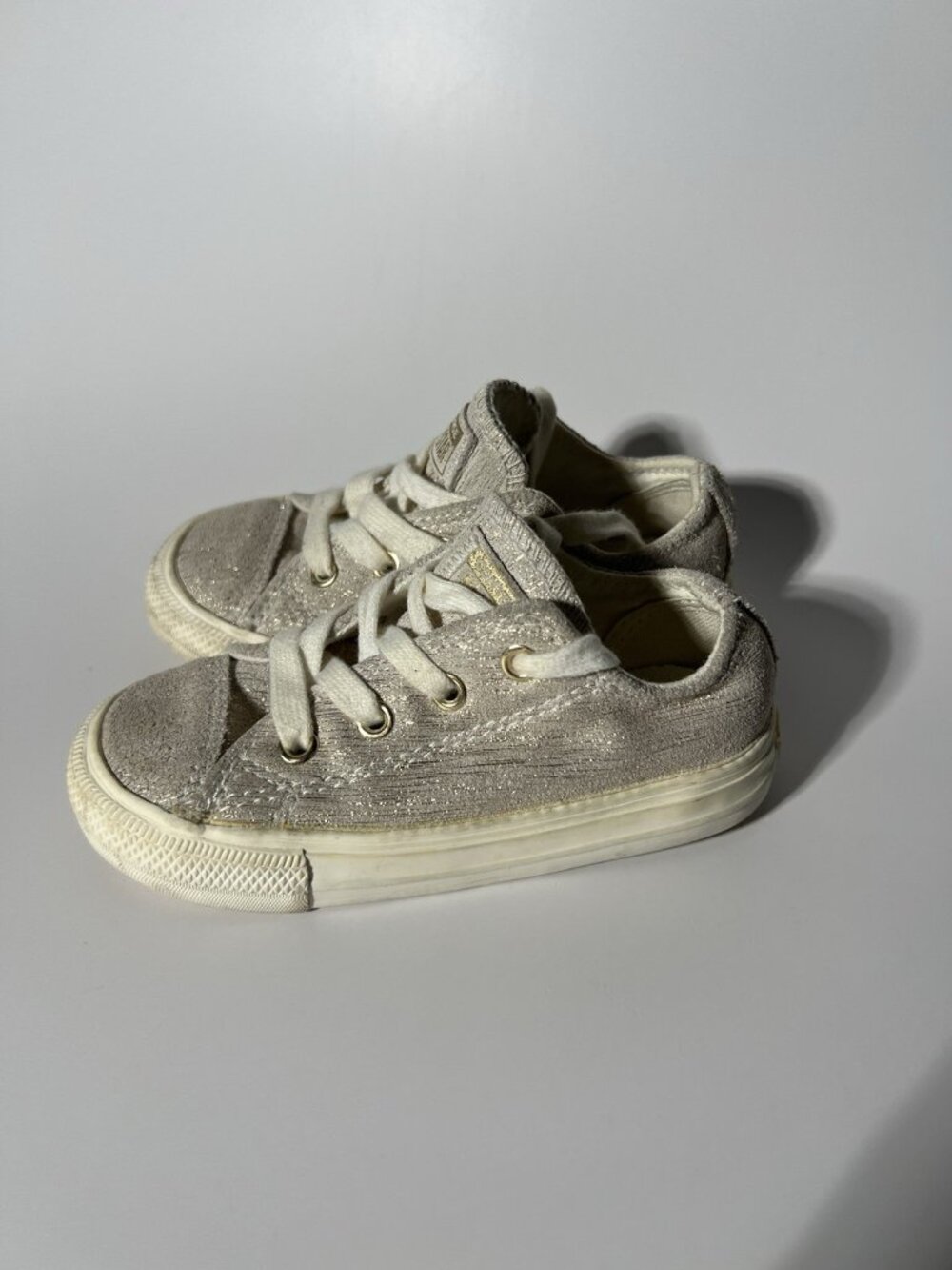 Converse Chuck Taylor All Star Gold Shimmer Suede Toddler Girls Size 8 - Picture 10 of 10